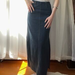💙Vintage // Denim Maxi Skirt💙